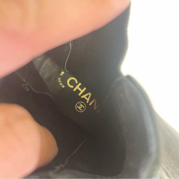 Chanel blacker Patent leather ankle boots size 40 - Picture 6 of 9